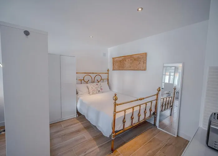 Perfect In * Lisbona